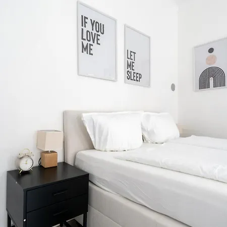 Leoben Comfort Anytime Check In For Business And Family