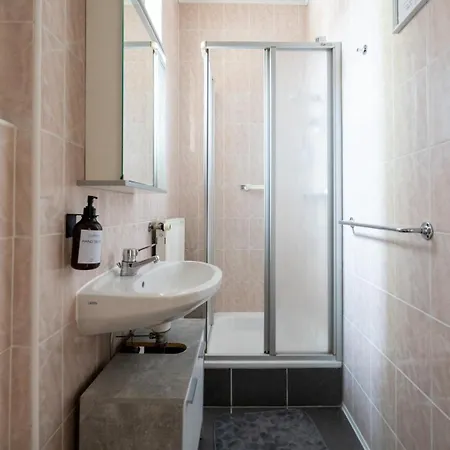 Apartment Leoben Comfort Anytime Check In For Business And Family *